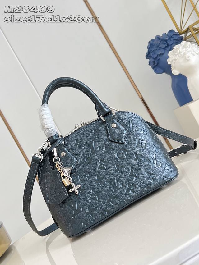 Original Leather Exclusive Real Shot M26409 Pearl Blue M26686 This Alma Bb handb