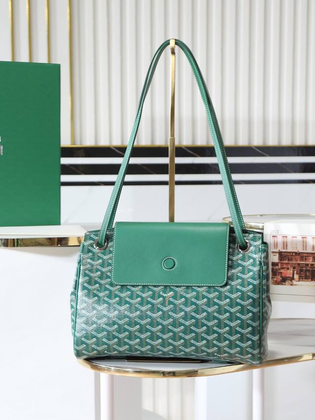 Original leather, high-quality Rouette Bag embodies Goyard's modular design phi