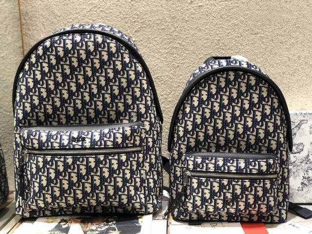 Authentic, high-quality large Dior Oblique S backpack. This Dior Oblique backpa