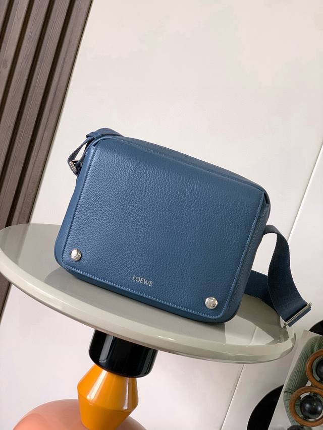 Original Leather Pebble Messenger Bag (New Extra Small Size) - Soft Grained Cal