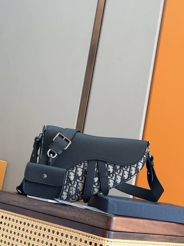 Authentic Grade, High-Quality Version Top-Tier Original Item] This saddle bag d