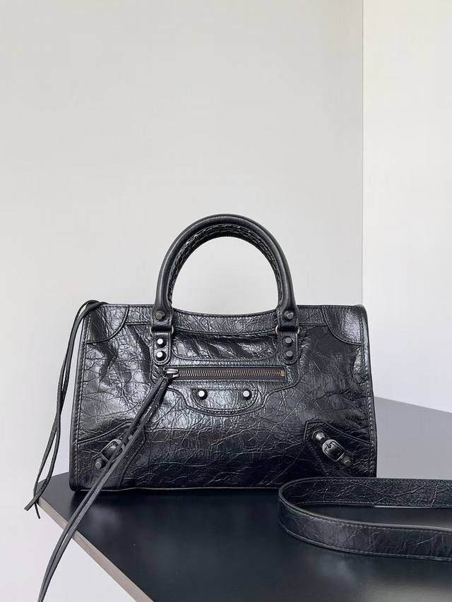 Authentic * 's most iconic Le City handbag series. This series makes a strong c