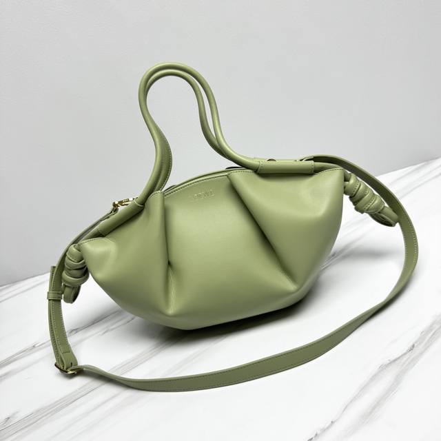 Factory Price. Top-quality original leather, top-grade original single item with