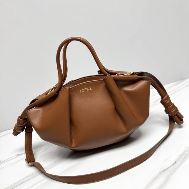 Factory Price. Top-quality original leather, top-grade original single item with