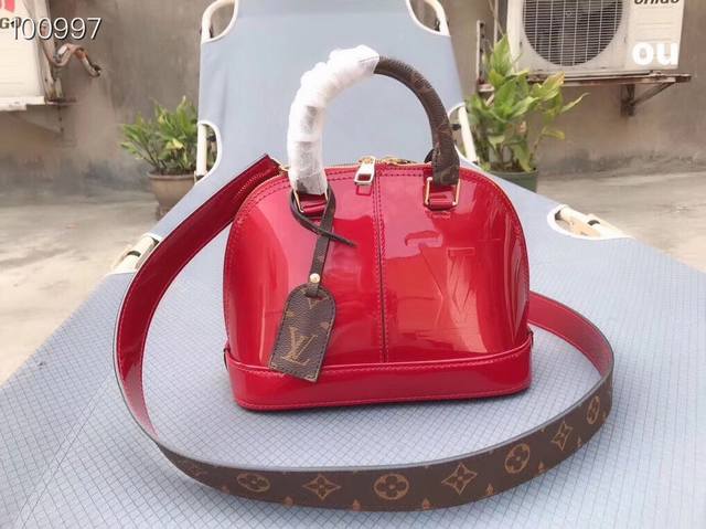 Factory Price. Top-quality original leather, top-grade original single item with