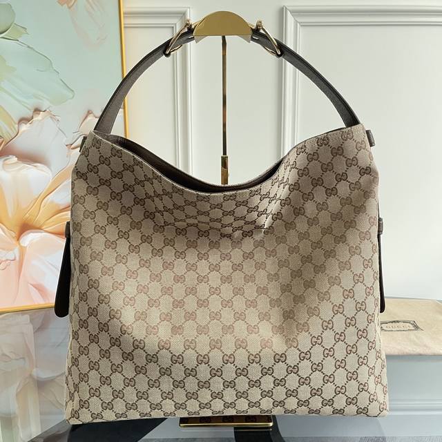 Exclusive background, real product photos, top-quality original item. Style numb