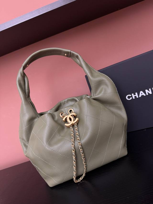 26C Early Spring New Hobo Hippie Bag ~ Small Size As 5976 Dark Green Calfskin Ex