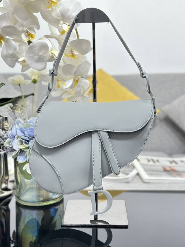 Saddle Bag, Large Size, Matte Ultra Matte Finish with Metal Hardware. Features a