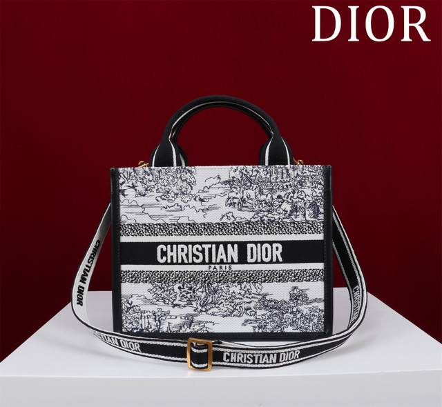 Dior New Tote Shoulder Strap 132426# Mountain View Size: Small 26*22*8Cm This Bo