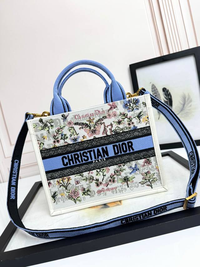 Embroidered Calfskin Leather Orchid Butterfly Small Size Top-tier Imported Fabri