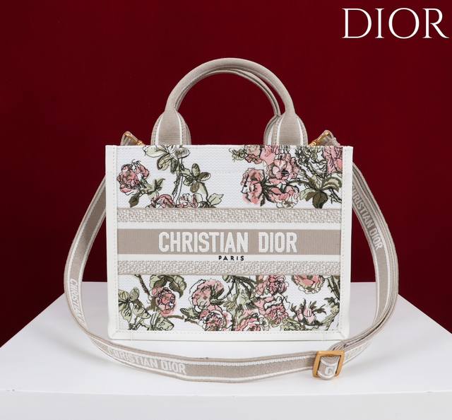 Dior New Tote Shoulder Strap 1324236Yy# Size: Small 26*22*8Cm