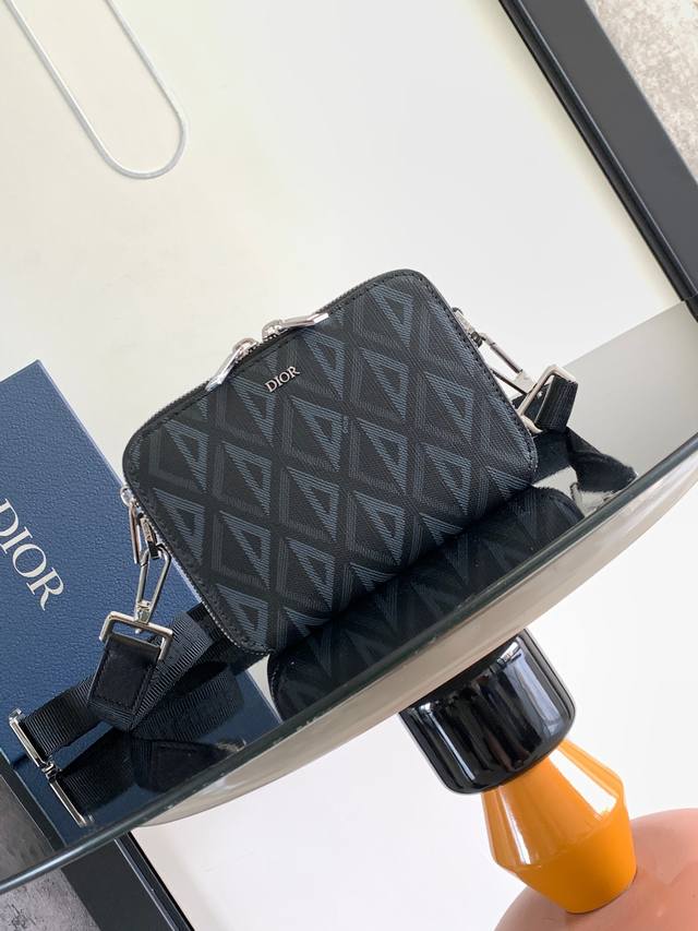 Special Price Top-Tier Original Single Item with Box This elegant and practical