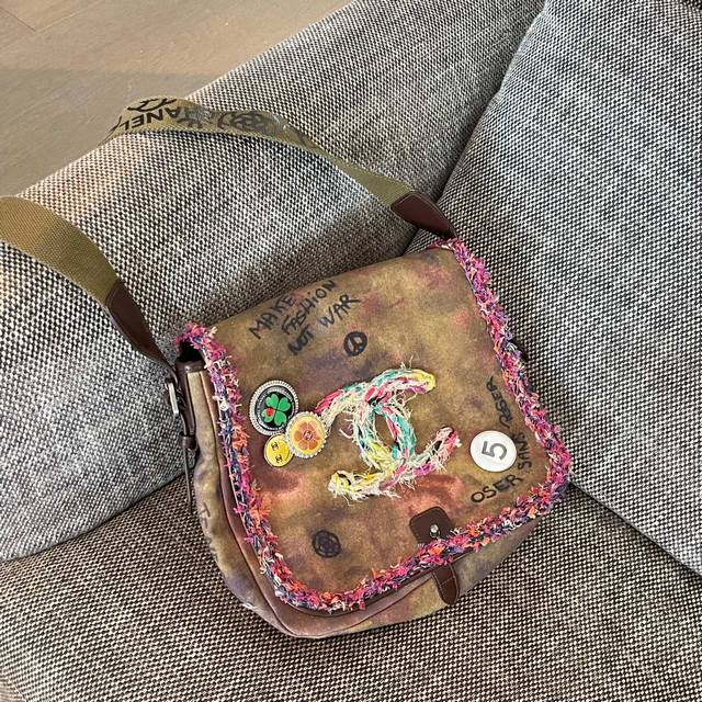 Chanel Vintage Anti-War Bag, Small Size: 30X30Cm