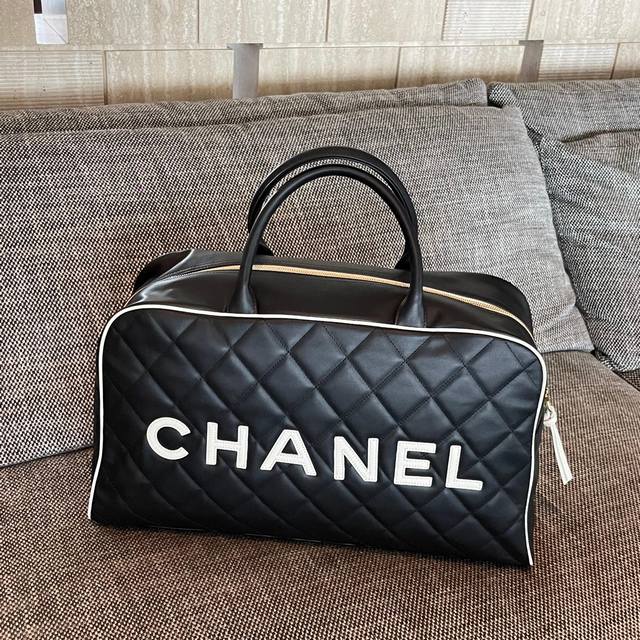Chanel Vintage Bowling Boston Travel Bag Size: 46Cm
