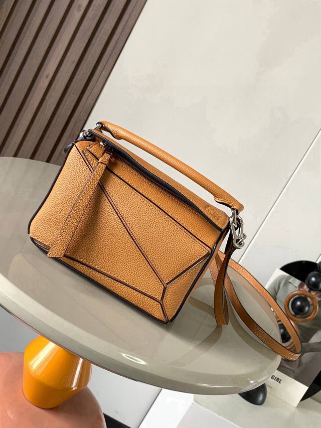 Original Leather Popular Geometric Bag Mini 18Cm Original Imported Nappa Calfski