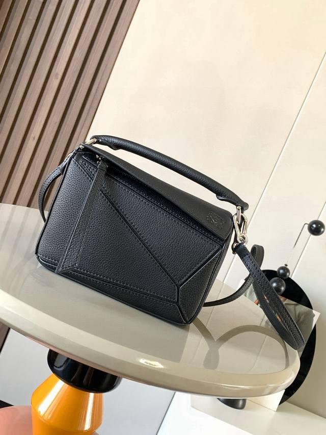 Original Leather Popular Geometric Bag Mini 18Cm Original Imported Nappa Calfski