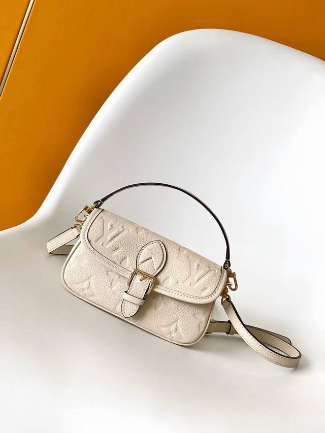 Dynamic Core 83566 Beige, Black M83300, Apricot M83566, Pink M83592, Blue Top-Ti