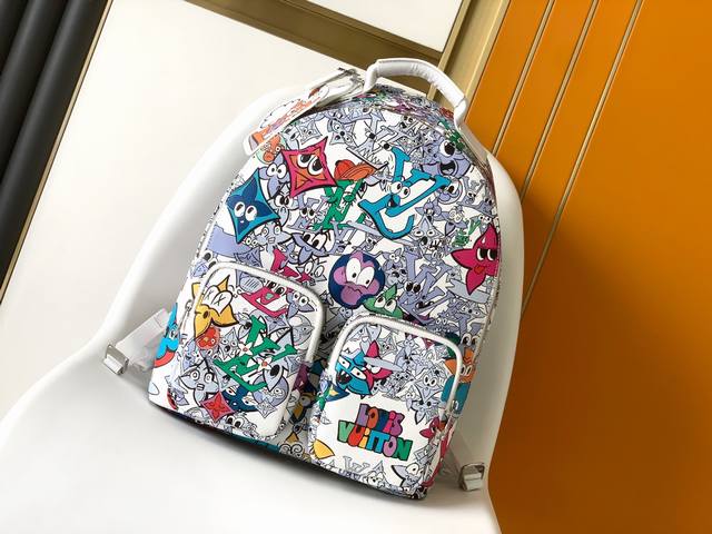 163C01 Top-tier original chip M21846 Graffiti Print Multipocket Backpack Series.