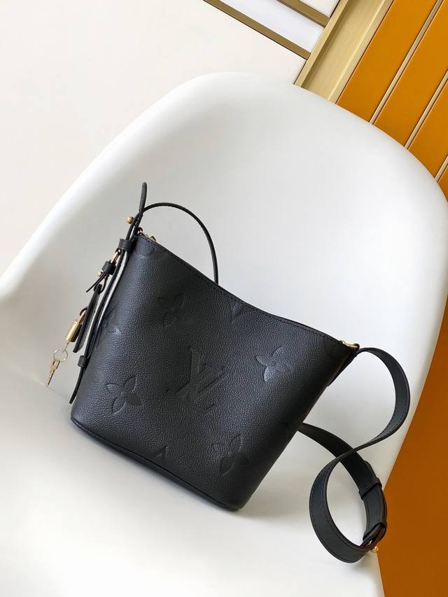 Haiyuan Outer Portfolio Individual Real-Home Shot Dynamic Chip M14356 Pink M1348