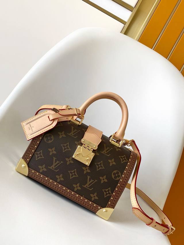 Exclusive Background Dynamic Chip Top-Tier Original Single This Iconic Speedy 20