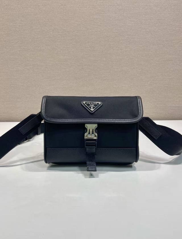 Premium Original New Mini Messenger Bag 2Zh108 Wide Shoulder Strap This mini me