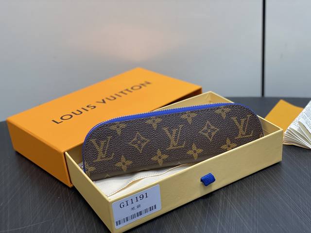 Factory Price p Top-Tier Original Gi1191 Monogram Blue Pencil Case This Charlott