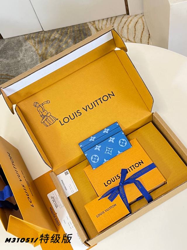 Factory Price p M31051 Premium All-Steel Version This card holder features a st