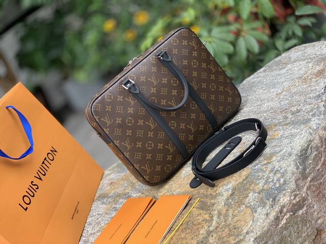 All steel, full set, dimensions 35 x 27 x 6 cm, authentic overseas channel! Thi