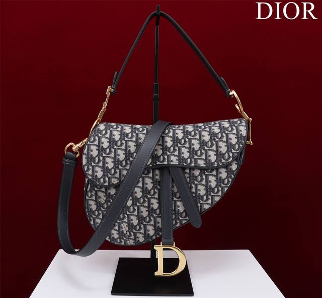Dior Saddle Bag with Monogram Canvas and Long Shoulder Strap Large: 25.5*20*6.5C