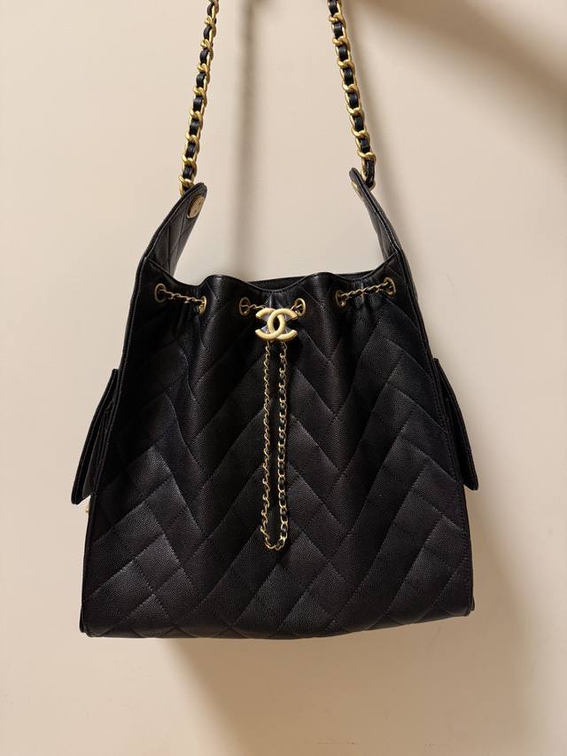 5311. Ball pattern, medium size