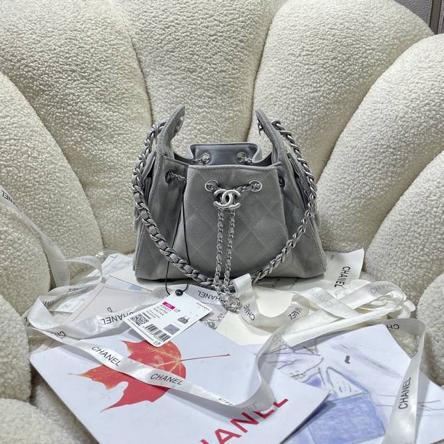 Mini Size 5631 Ohanel 25A Spring/Summer Denim New Hippie Glossy Black and Gold B