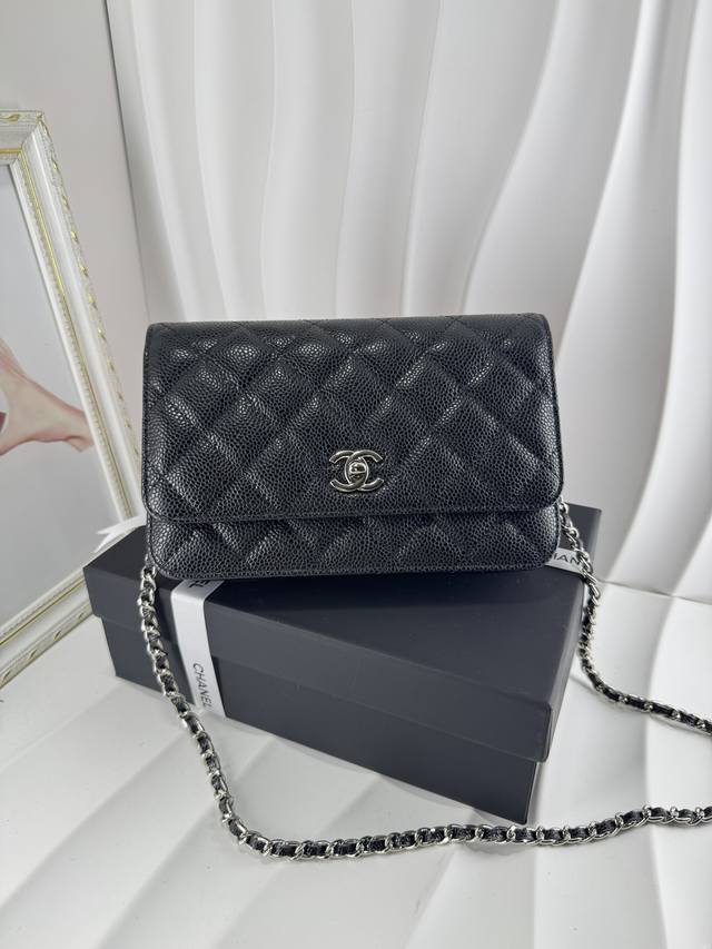 New Woc Double C Button Style, New Design, Imported Italian Caviar Leather Ap55