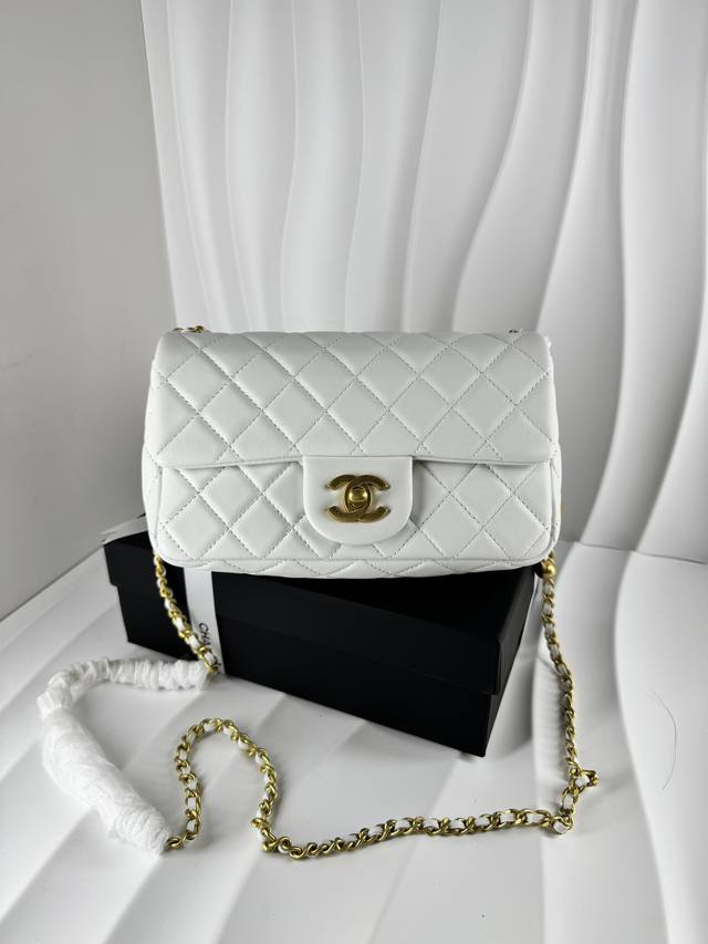Clearance Price As1787 Chanel 1, the latest CF style with the large gold bead, i