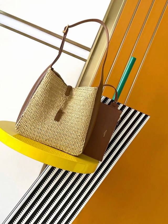 New Year's Special Price: Newly upgraded straw Rose bag for the Spring Festival!