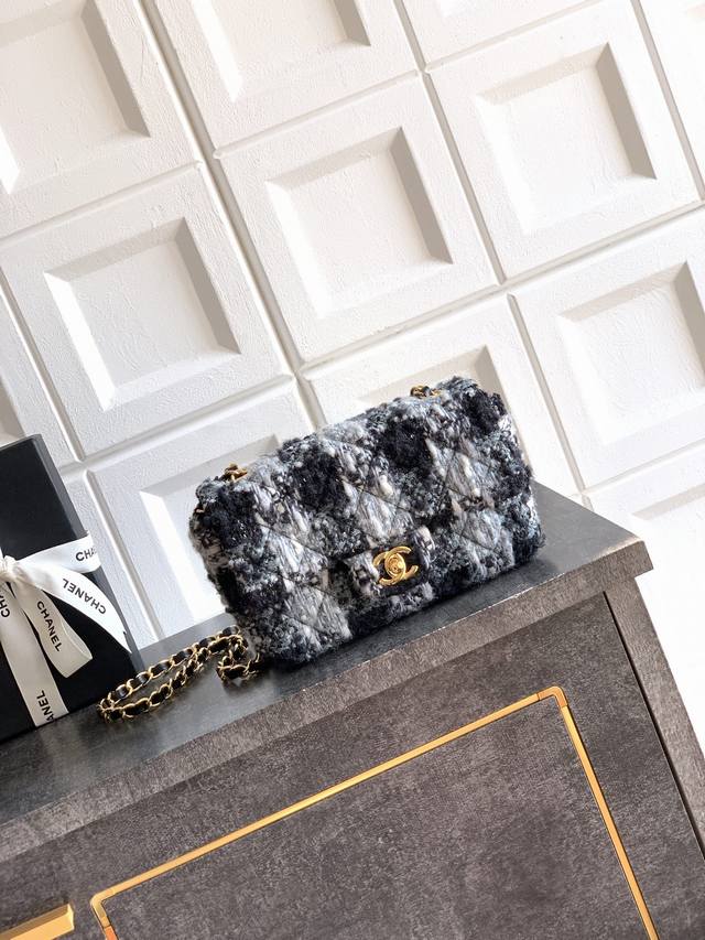 Top-tier original 20cm mini bag in black and white Ohanel black and white cotton