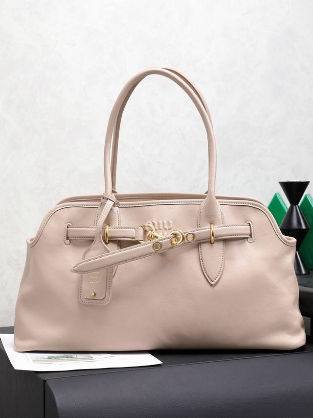 5Bg310, New and popular vintage tote bag, made of new supple lambskin, soft and