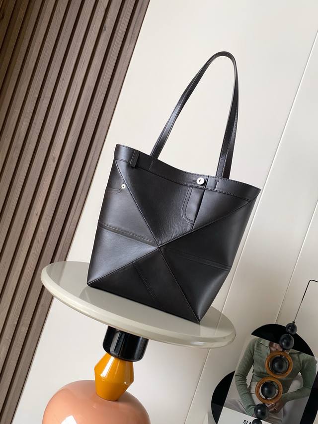 Original Leather New Medium Glossy Calfskin Puzzle Fold Panta Handbag. The Puzzl
