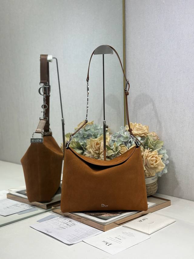 Authentic, High-Quality Version Christian Dior 2026 Spring/Summer Medium Handbag