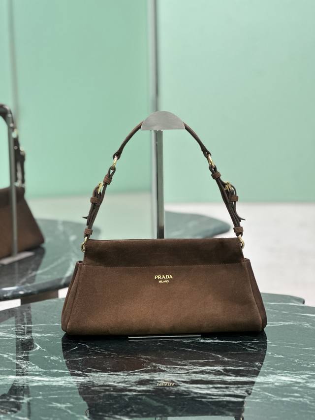 Authentic 2025 Autumn/Winter New Enchan