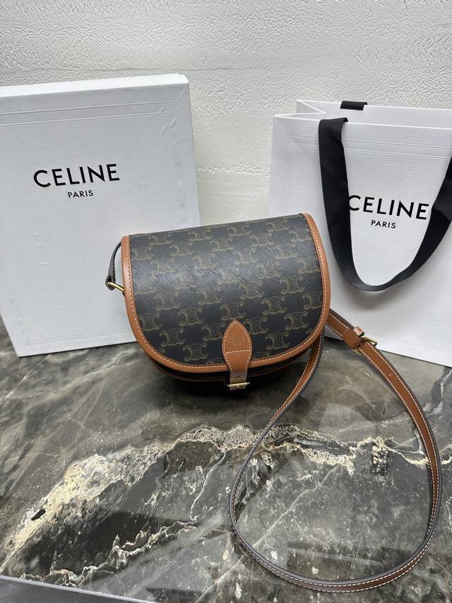 Authentic Hot Selling Series All-Steel Hardware Upgraded Saddle Bag Folco Triomp