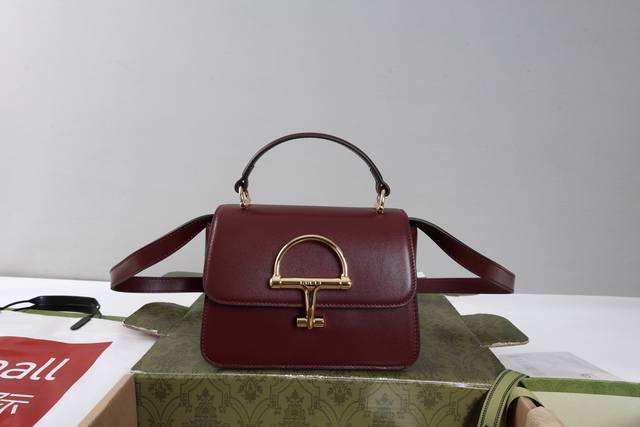 Factory direct, top-quality original leather, genuine single item with full bou