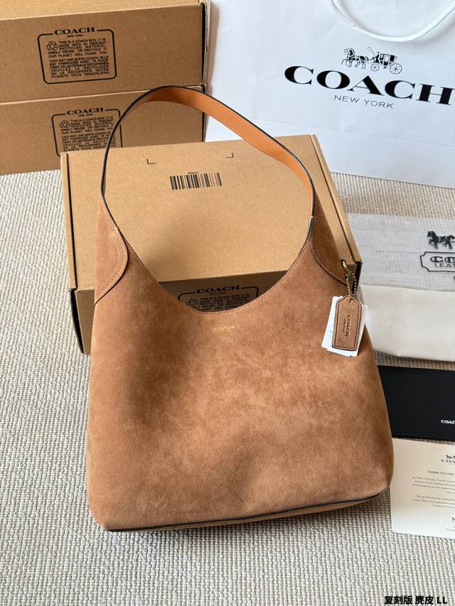 Replica Suede Coach Brooklyn Shoulder Bag. This Brooklyn shoulder bag features a