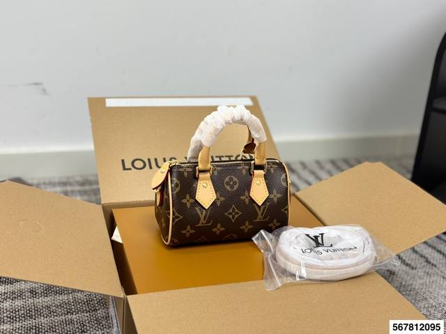 Comes with a folding box. The Lv Speedy pillow bag is a globally popular airpor