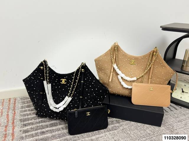 Comes with a folding box, size 31*29. Chanel 25S Wool Hobo Tote Bag, Chanel Run