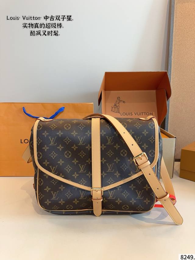 Comes with gift box. Louis Vuitton new vintage floral Saumur bag, vintage Gemin