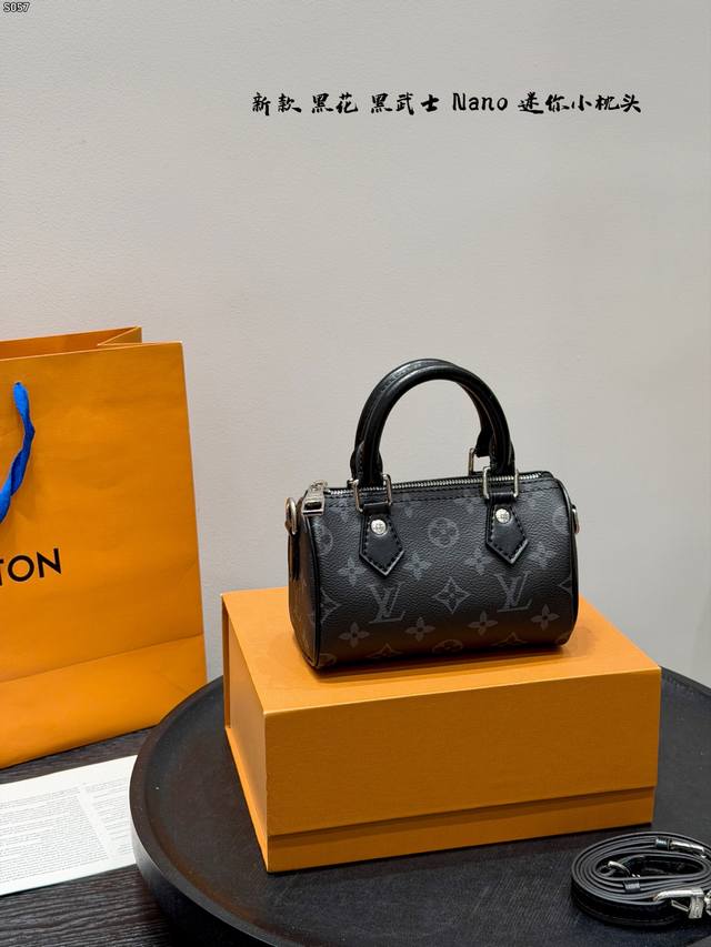 Folding Gift Box Size: 16*10Cm Mini Lv Black Flower Black Warrior Speedy Nano M