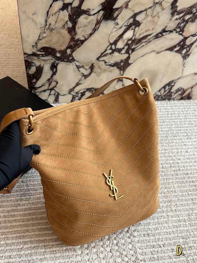 Small size cowhide Size: 25-30cm YSL Saint Laurent new bucket bag The bucket bag