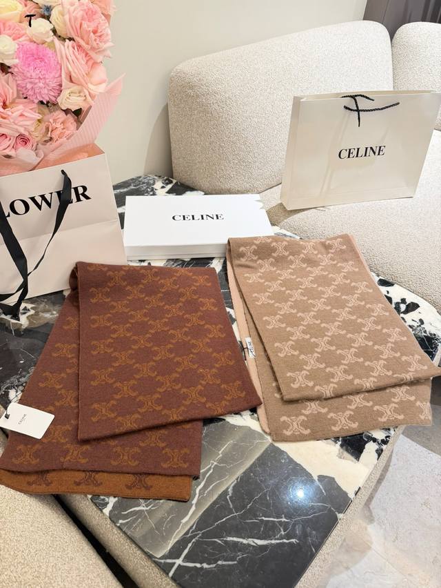 Celin Arc de Triomphe is truly a Merlad scarf that you'll fall in love with at f