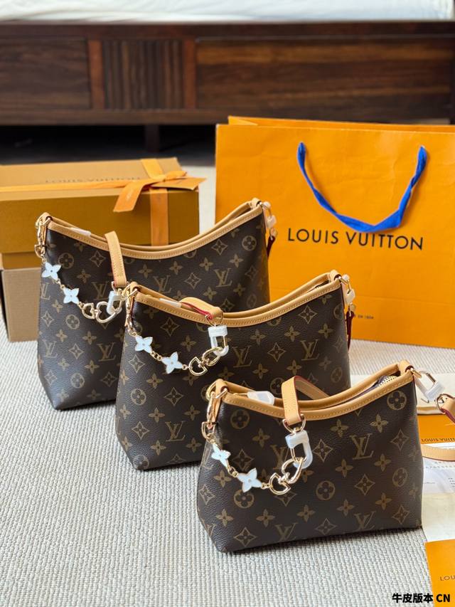 Leather version p p170 p160 Louis Vuitton | Hobo Bag Classic moon bag, slightly