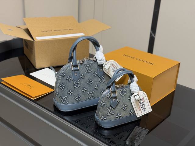 Comes with a folding box/airplane box Size: 25*18Cm 17*12Cm LV Alma Shell Bag U